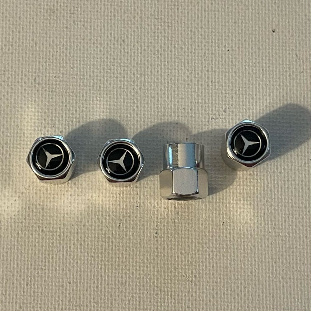 Mercedes Benz Logo valve Stem caps in silver set of 4 NWT